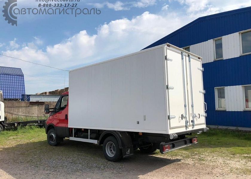 Рефрижератор тушевоз на шасси IVECO Daily 70C15