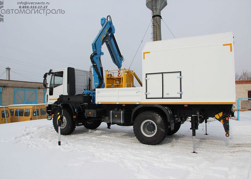 Бортовая платформа с КМУ на шасси IVECO Eurocargo ML150E28