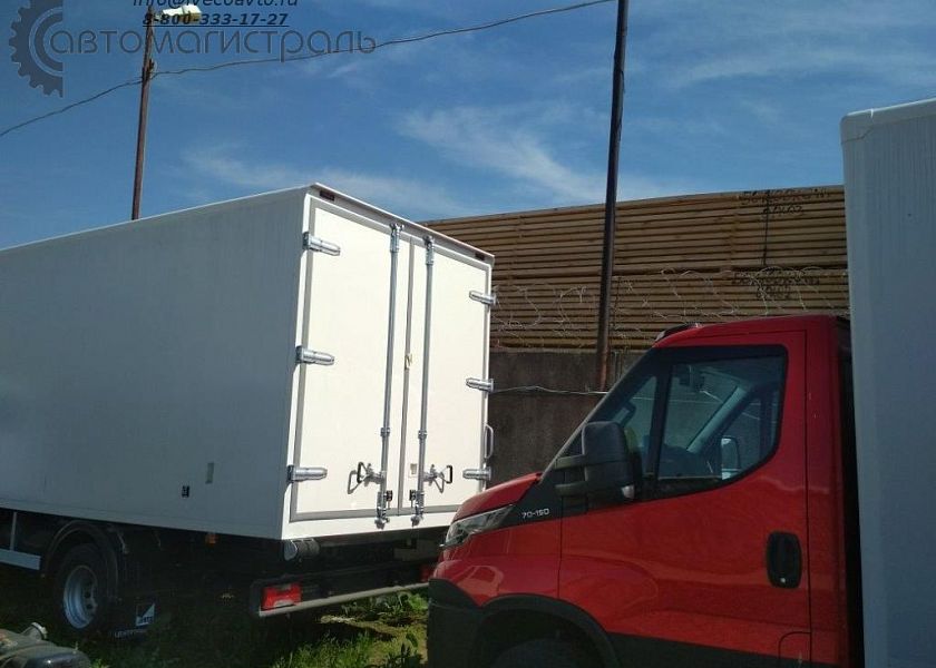 Рефрижератор тушевоз на шасси IVECO Daily 70C15
