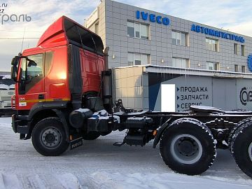 Цена снижена! Тягач IVECO TRAKKER 6x4 с пробегом!